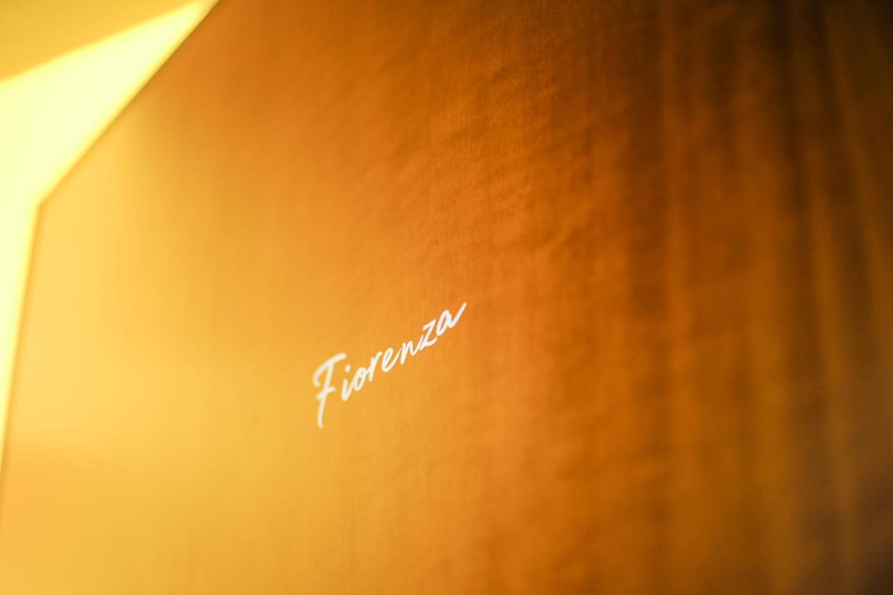 Fiorenza Boutique Apartment Florence Luaran gambar